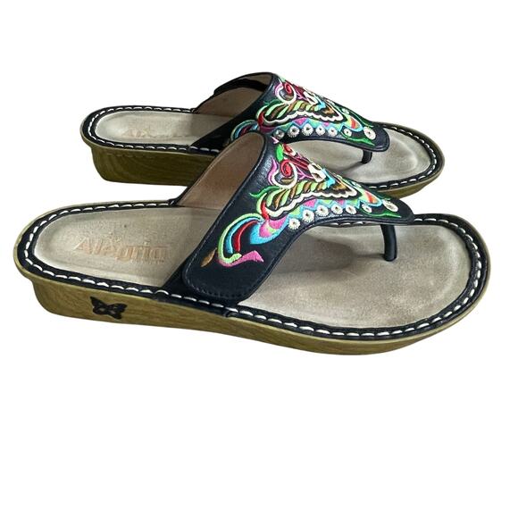 Alegria Vanessa Embroidred‎ Thong Sandals Size 39 - Picture 1 of 7